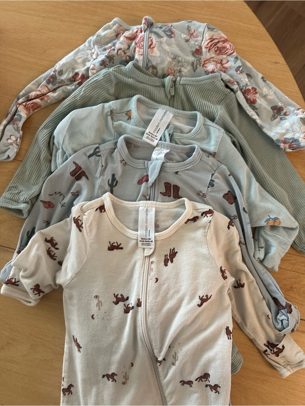 Newborn Girl Clothes Bundle!!